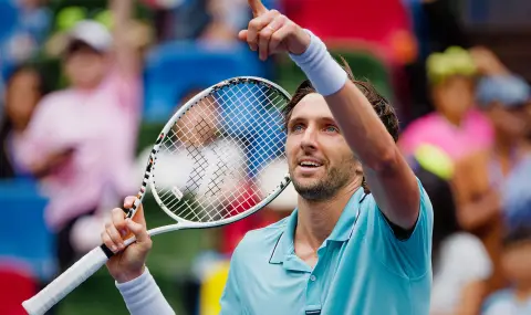 Артур Риндеркнеш с впечатляващ успех – французинът на четвъртфинал в Шанхай - 1