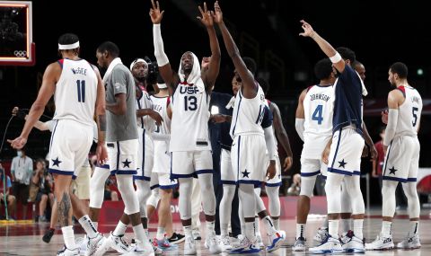 Националният баскетболен отбор на САЩ е на финал в Токио - 1