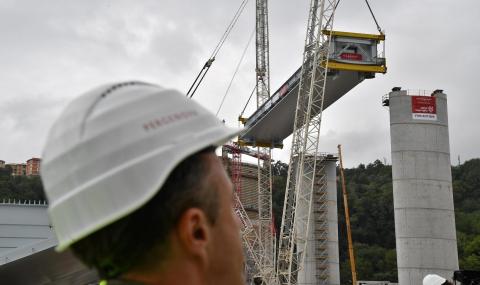 Започнаха да строят новия мост в Генуа - 1