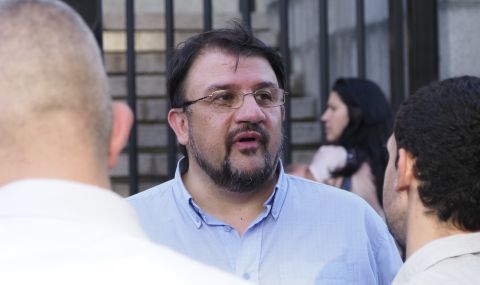 Настимир Ананиев: 10 от назначените зам.-министри са по предложение на Мария Габриел - 1