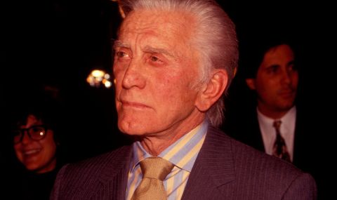 Кърк Дъглас изнасилил непълнолетна актриса - 1