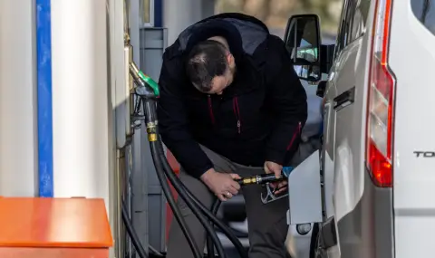 Vietnam cuts fuel import duties to 0%  - 1