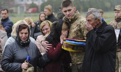 Иван Кръстев: Ако Украйна спре да се сражава, това е краят ѝ - 1
