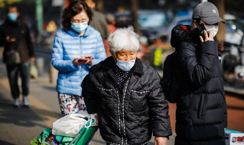 Рекорден брой заразени с COVID-19 в китайски градове - 1