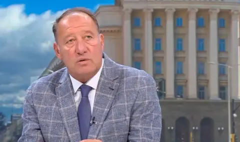 Ангел Найденов: Всичко случило се със самолета на фон дер Лайен трябва да бъде изяснено - 1