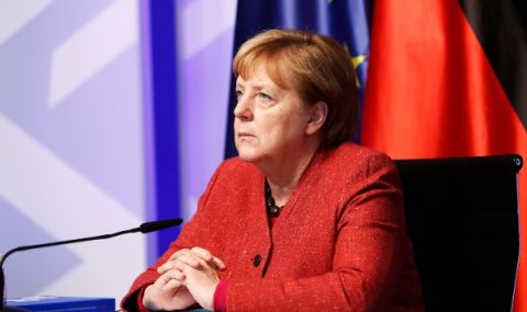 Служител на Меркел хванат в шпионаж - 1