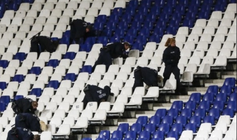 Отмениха Германия - Холандия в последния момент, стадионът е евакуиран - 1