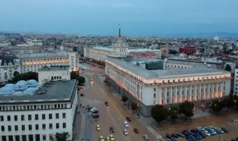 Кабинетът оспорва в КС решението на парламента за Съвета за мир на Тръмп