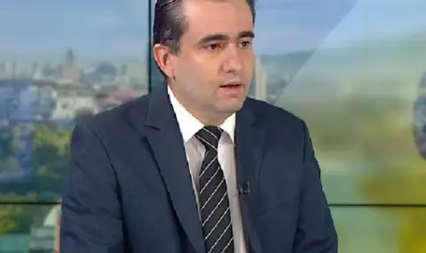 Bozhidar Bozhanov: This budget is not just harmful for next year, it is a systemic risk for the country  - 1