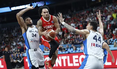 Турция разгроми Гърция на полуфинала на Европейското първенство по баскетбол - 1