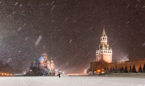 Москва е затрупана с рекордно количество сняг - 1