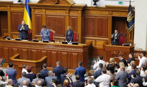 Киев отново бави реформите за членство в ЕС - 1