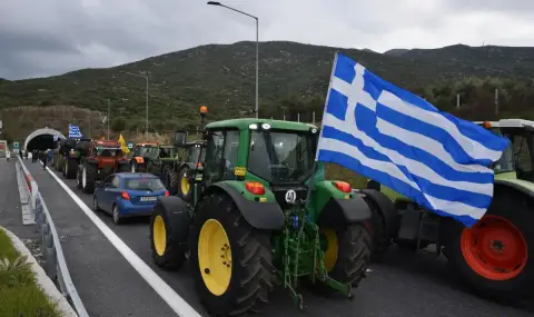 Продължава пълната блокада на границата с Гърция - 1