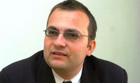 Мартин Димитров: И това правителство се сдружи с монополите - 1