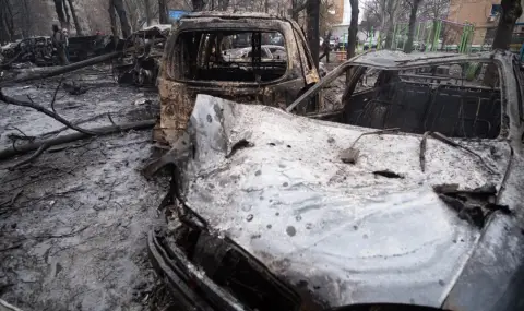 Nearly 1,400 Ukrainians killed in past 24 hours  - 1