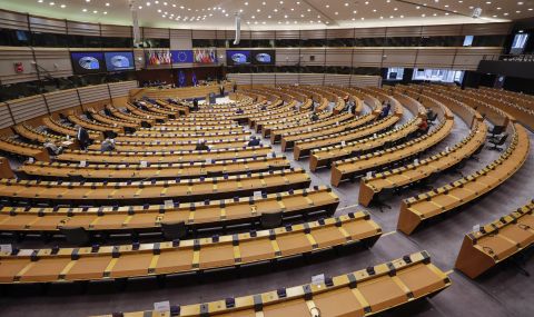 Европейският парламент отхвърли поправка срещу България - 1