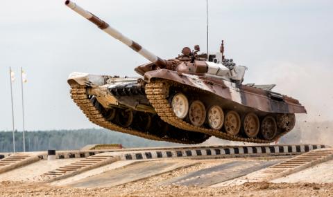 Ирак заменя американски танкове с руски - 1