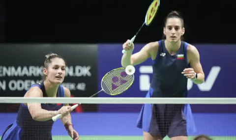 Сестрите Стоеви на крачка от титлата в Ал-Аин след категорична победа - 1