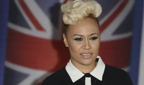 Емели Санде и годеницата ѝ - българка, се разделиха - 1