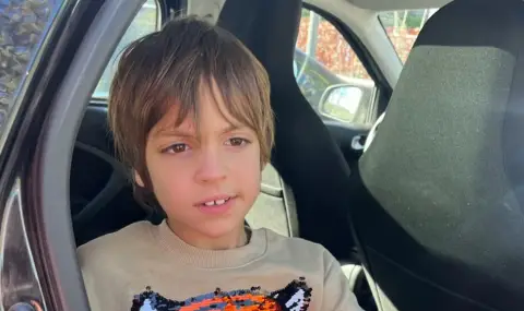 Дете на 7 години с аутизъм изчезна от дома си, издирват го - 1