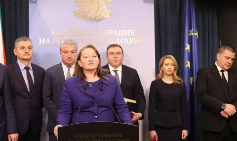 ГЕРБ-СДС, БСП и ИТН подписаха анекс за ротация на председателя на НС - 1