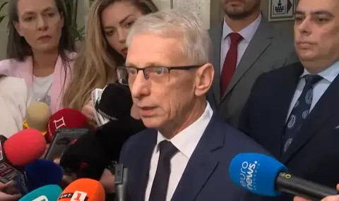 Николай Денков: Тази седмица ще остане в историята с едно изречение от Борисов - 1