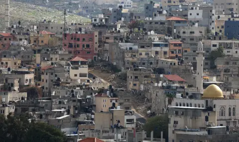 How Israeli settlers are driving Palestinians out of their homes  - 1