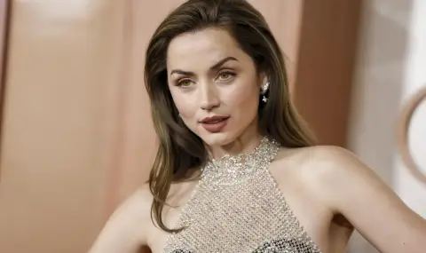 Ана де Армас се появи в компанията на нов мъж след раздялата с Том Круз (СНИМКИ) - 1