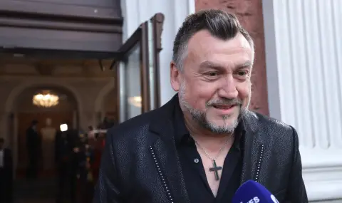 Любо Киров преговаря да вземе песните на Васил Найденов, написани от Стефан Димитров - 1