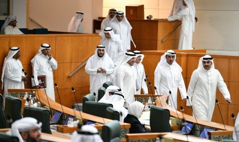 Обрат! Кувейтският Конституционен съд обяви парламентарни избори за невалидни и постанови връщане на предишния парламент - 1