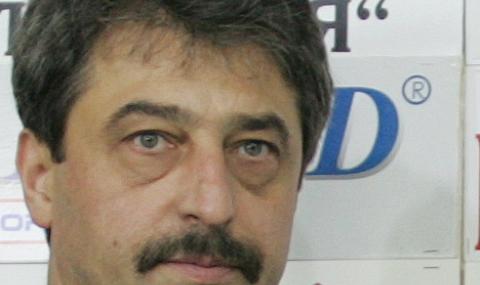 Цветан Василев обвини спецсъдия за отказ да го разпита - 1