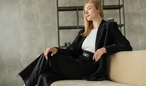 Черни панталони за есента - вечната класика  - 1