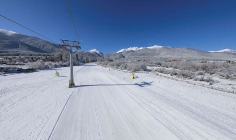 Заради обилния снеговалеж: Пампорово и Банско откриват ски сезона по-рано - 1