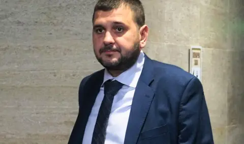 Депутати искат изслушване на здравния министър заради оставката на Обществения съвет за Националната детска болница