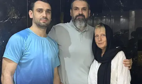 I tried to give them hope. They feel forgotten. Elena Yoncheva met with the captured Bulgarians in Yemen  - 1