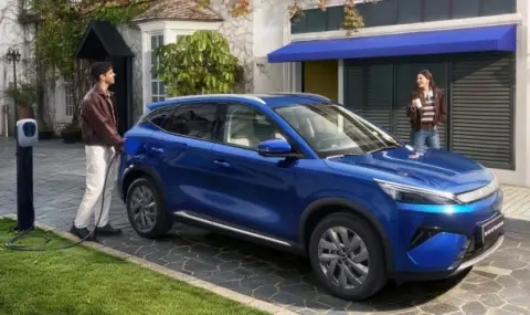 The Chinese offensive intensifies even more with the BYD Atto 3 Evo, which attacks Europe  - 1