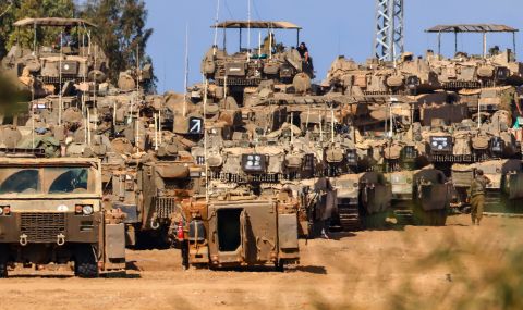За първи път след нахлуването в Ливан през 1982 г. целият брониран корпус на Израел е свикан - 1