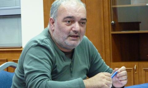 Арман Бабикян пред ФАКТИ: Популярността на Слави Трифонов притеснява политиците - 1