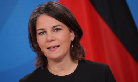 Германският външен министър пристига на посещение в Киев - 1