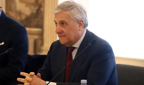 Антонио Таяни открито разкритикува предложението на Русия за прекратяване на конфликта в Украйна - 1