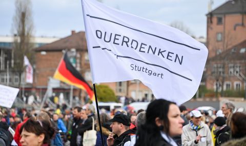Германските съдилища забраняват демонстрациите срещу COVID-мерки - 1