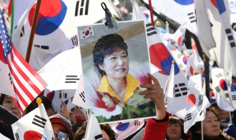 Импийчмънт, протести и загинали в Южна Корея - 1