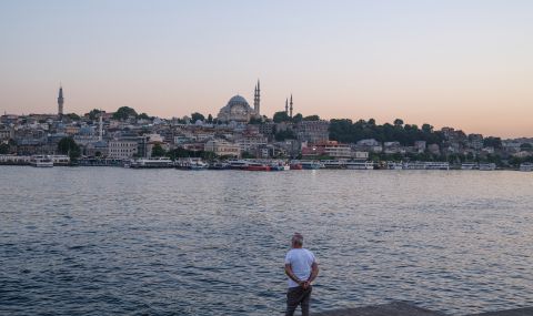 10 милиона туристи са посетили Истанбул от началото на годината - 1