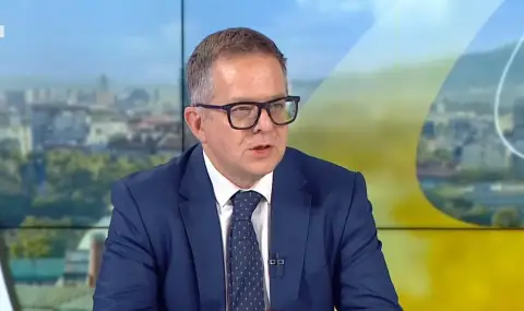 Дончо Барбалов: Бюджетът ни вкара в еврозоната. Не виждам щети или жертви - 1