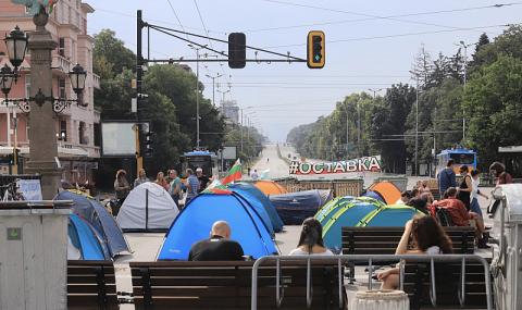 Протестите в София продължават - 1