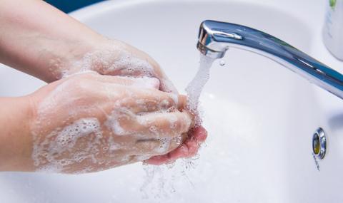 Миенето на ръцете помага за мисленето - 1