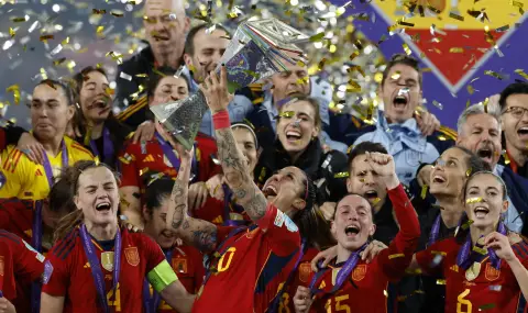 Световният шампион триумфира в Лигата на нациите след победа срещу Франция - 1