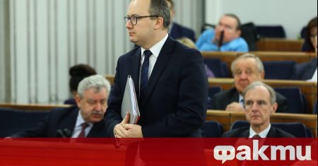 Полският омбудсман Адам Боднар ще трябва да напусне поста, съобщи