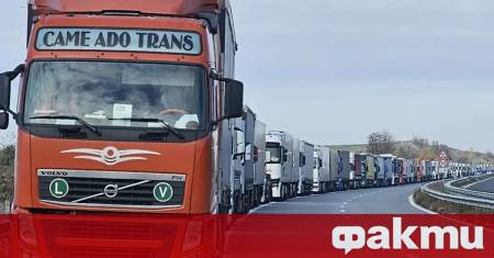 Пътната агенция въвежда временни ограничения за движението на тежкотоварни камиони