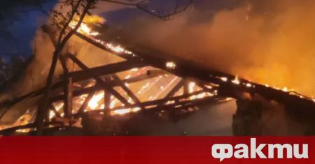 Пожар в Хасково – гори бивш тютюнев склад в града